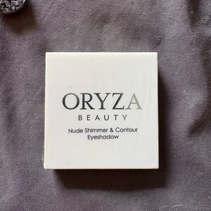 ORYZA Beauty Nude Shimmer & Contour Eyeshadow - White Compact